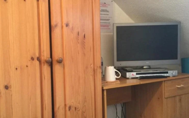 Donna's Bed and Breakfast (Langlands)