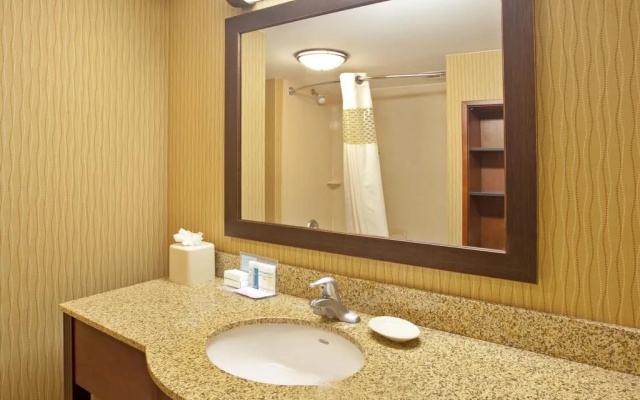 Hampton Inn & Suites Minneapolis St. Paul Airport-Mall of America