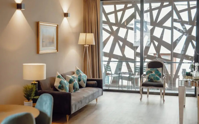 City Center Premium by Vacationy