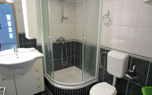 Apartments Bareta