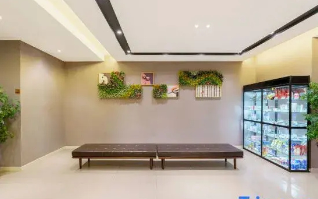 Homeinn Selected Hotel (Huludao Lianshan Street)