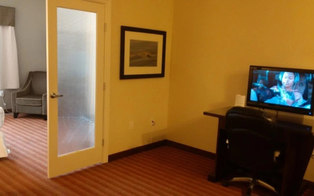 Best Western Hudson's Hope Inn & Suites