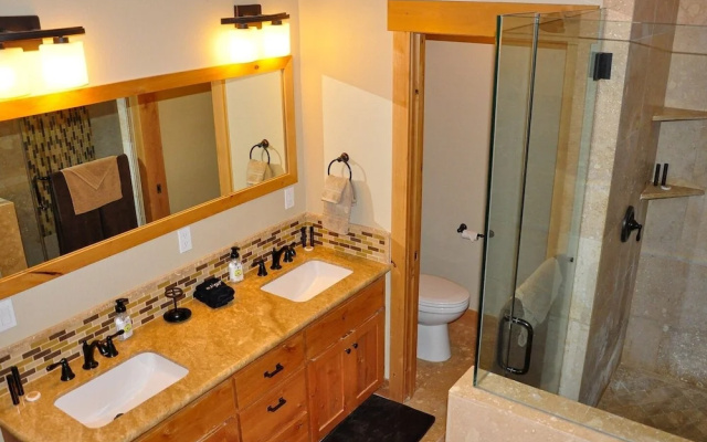 Becka Lake 3 Bedroom Home