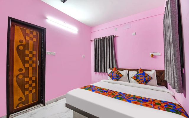 Fabhotel Dishan Plaza