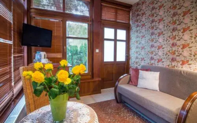 Hotel Dwa Księżyce
