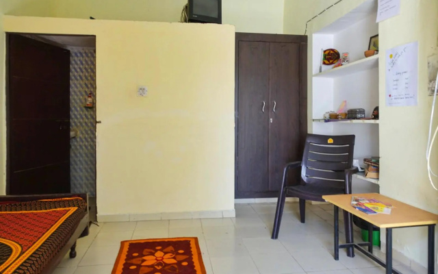 Nadya Homestay For Female & family