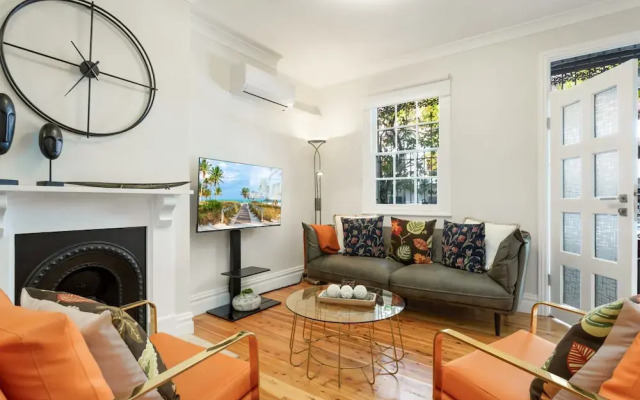 Beautiful 2-bed Terrace House With Outdoor Areas
