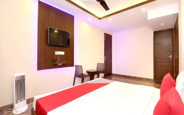 OYO 12324 Home Luxury 2BHK Kasauli