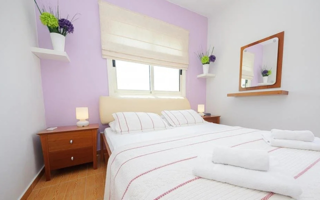 Rent Private Villa 036