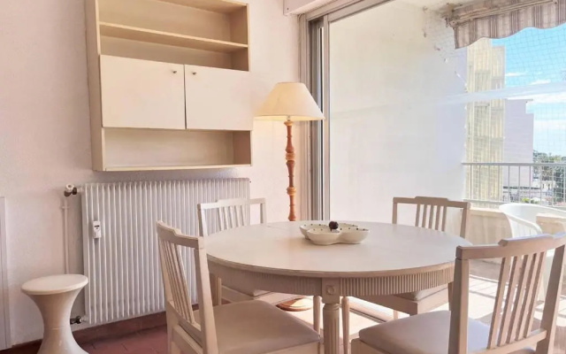 Appartement Le Lavandou, 1 pièce, 2 personnes - FR-1-251-224