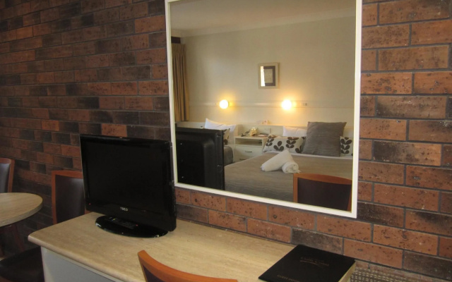 Best Western Parkside Motor Inn