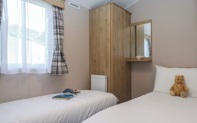 Caravan B61 at Landscove Holiday Park