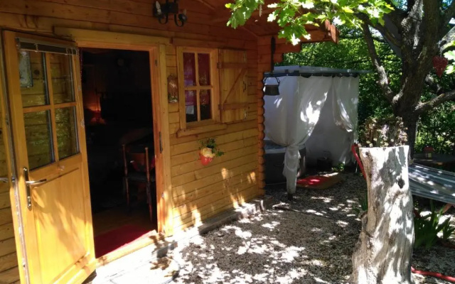 Au Cabanon Chez Nath - chbre d'hôtes - gîte