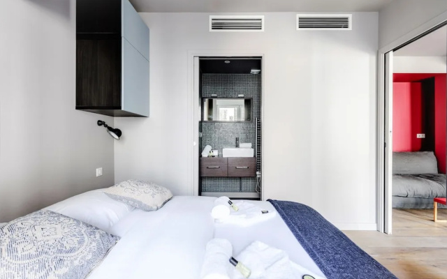 Comfortable Apartment Next to Malesherbes - Very Calm