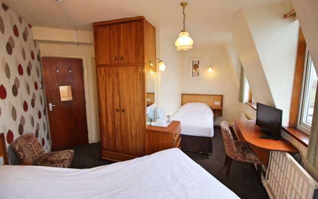 Headlands Hotel