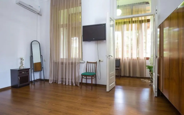 Apartment Mano