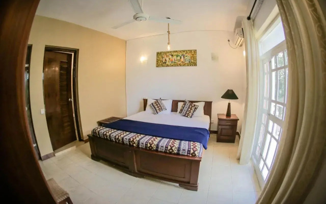 Mutton Button Kandy Holiday Bungalow