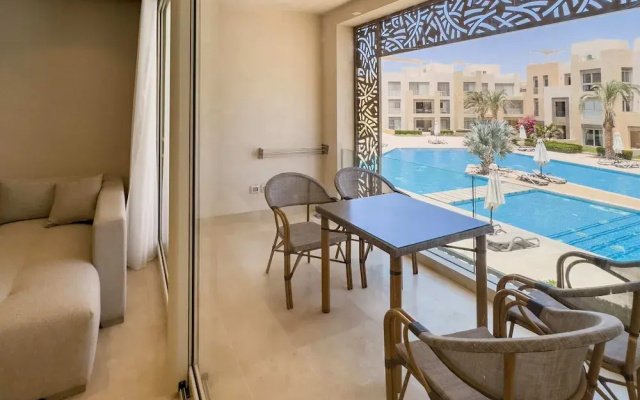 Xuru Stays I Homestyle 3BR Penthouse Pool & Beach View