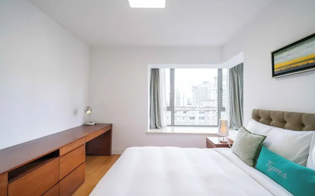 Tyms Family 2BR 1BA Apt Xujiahui Center