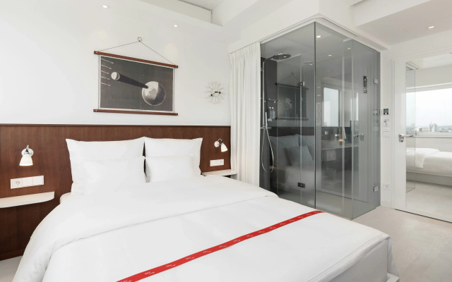 Ruby Luna Hotel Dusseldorf by IHG