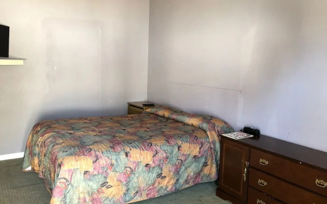 Bluebird Motel