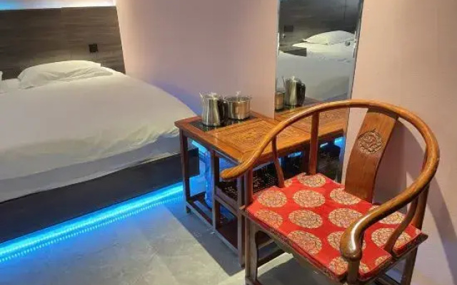 Mujian E-sports Hotel (Zhoukou Hotel)
