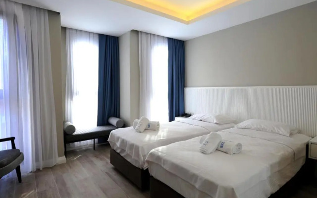 Sel Suite Hotel