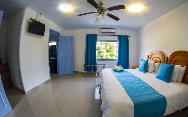 Club Ibiza - Party Hotel & Beach Club
