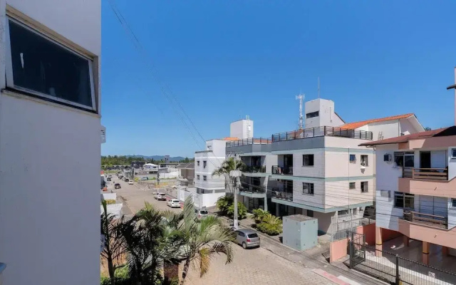 1 Bedroom Apartment 650 m From the Beach Fah0205