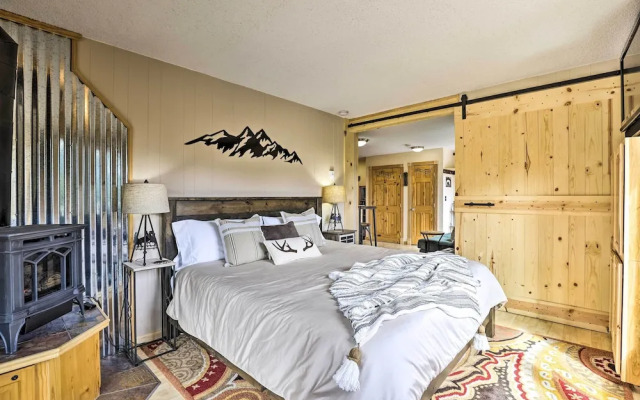 Keystone Mountain Getaway: Walk to Ski Lifts