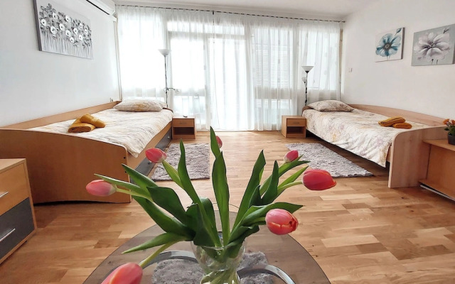 Apartment Oliva