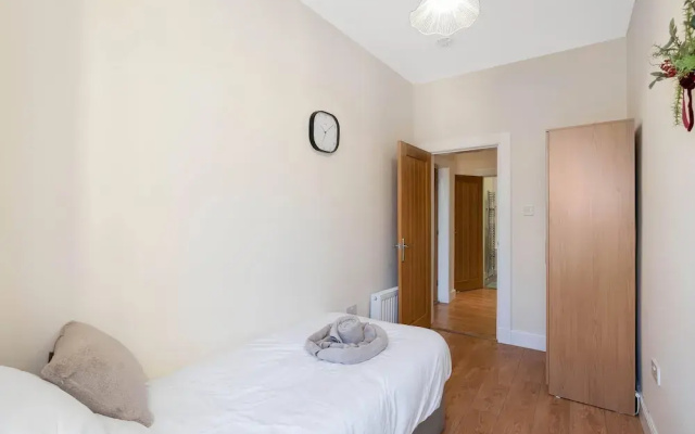 Edinburgh Beach Apartment Free On-street Parking