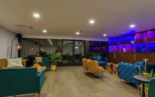 Angoria Hotel