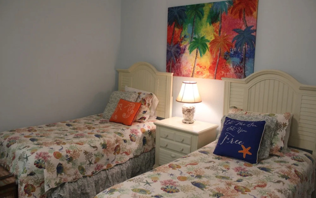 Hrbp0106 2 Bedroom Condo