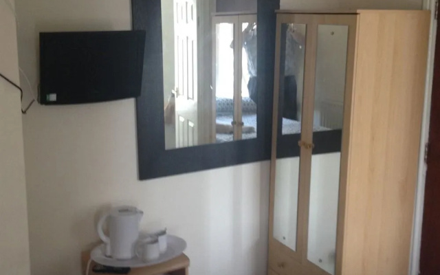 JJs Hotel