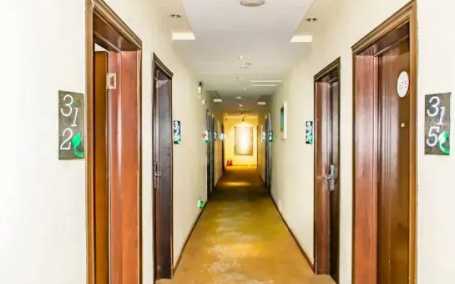 Hello Hotel