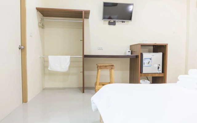 Yaibua Hotel