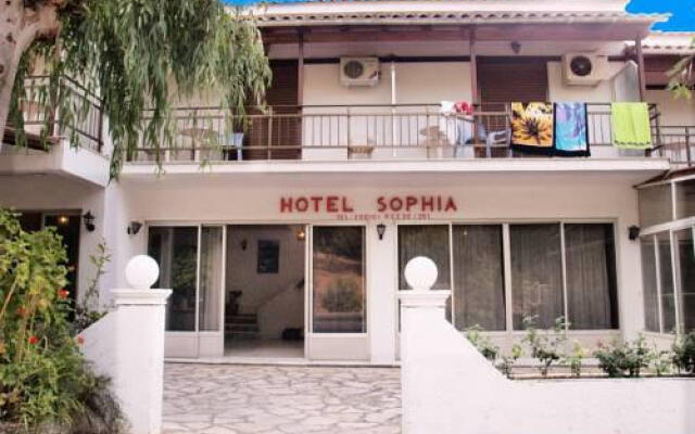 Отель Sophia Hotel Греция, Корфу - отзывы, цены и фото номеров - забронировать отель Sophia Hotel онлайн вид на фасад