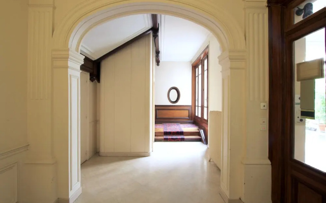 Pelican Stay - Apt near Champs Elysees
