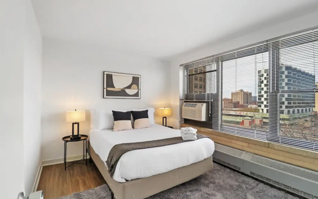 2BR Apt in Hyde Park - Algonquin 8E