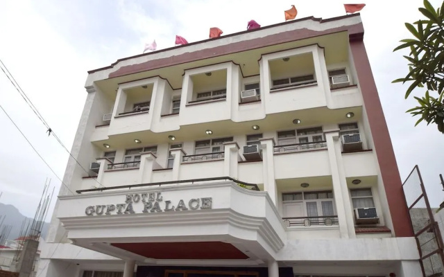 13326 Gupta Palace