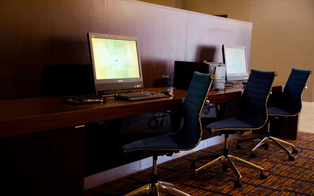 Courtyard by Marriott Waterbury Downtown