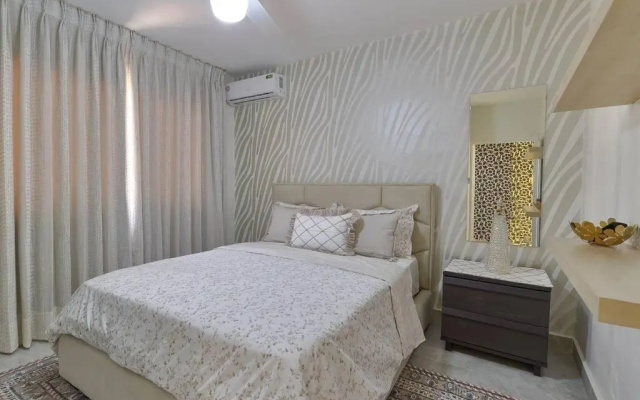 Cozy 1BR With Balcony in Santo Domingo