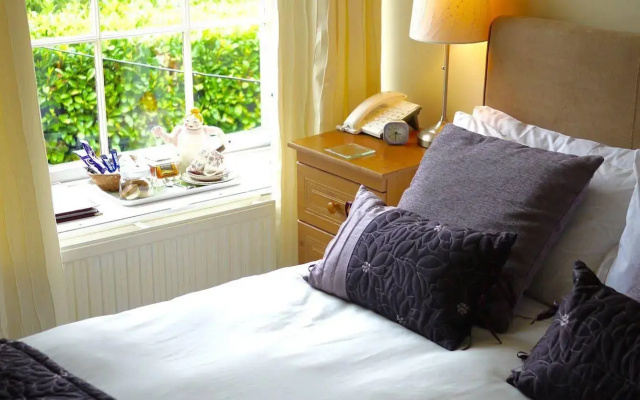 Glewstone Court Country House Hotel