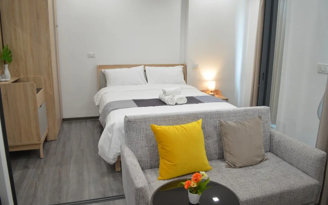 Wooden Suites (The Rich @Sathorn-Taksin)