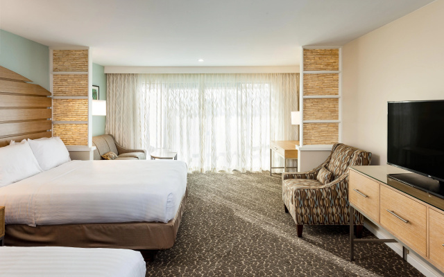 Holiday Inn Express & Suites La Jolla – Windansea Beach by IHG