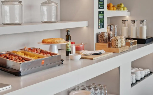 B&B HOTEL Alicante Aeropuerto