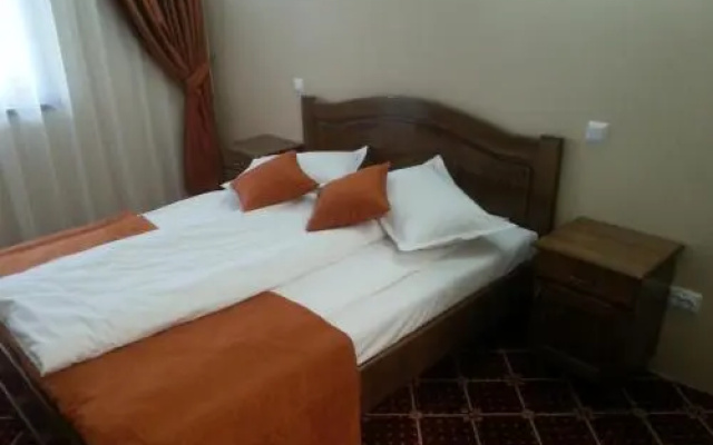 Condor Resort