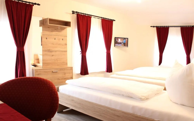 Garni City Hotel