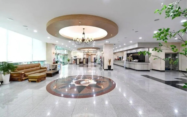 Cosmos Hotel